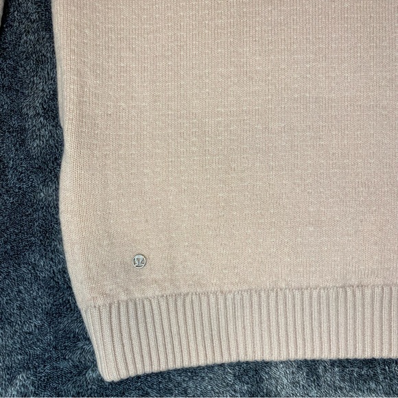 [XS] Lululemon Merino Wool Pink Crew Neck Sweater with Side Zippers - Picture 8 of 8